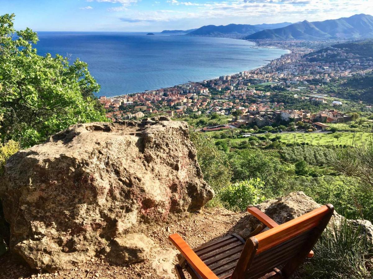 Fornaci 2 Rivieraholiday Пиетра Лигуре Екстериор снимка