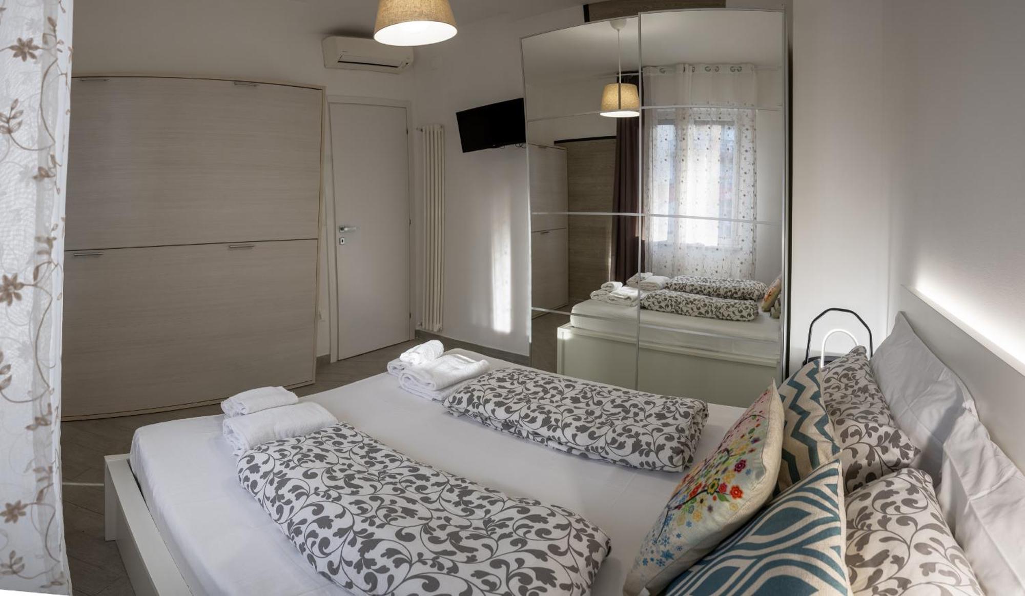 Fornaci 2 Rivieraholiday Пиетра Лигуре Екстериор снимка